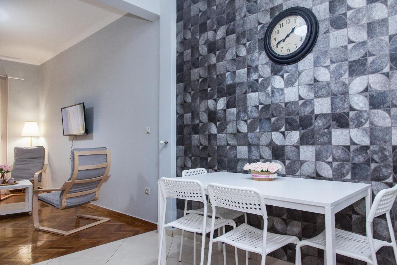 Appartement Beautiful New Decorated Apt In Athènes Extérieur photo